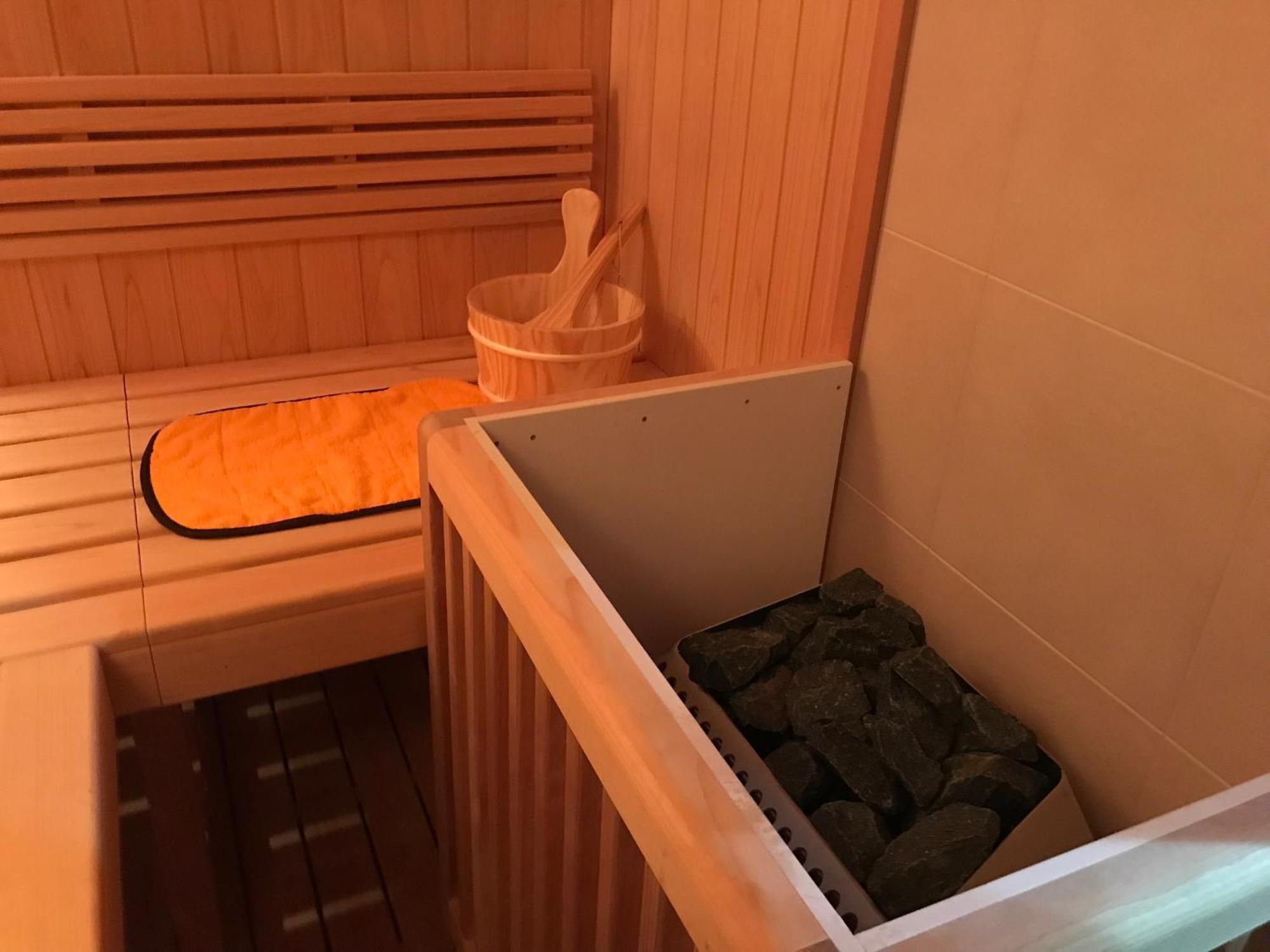 Stayhakata Sauna & Open-air Bath Villa *